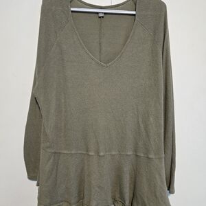 Falls‎ Creek Olive Green V-Neck Women's Top- Size 3X